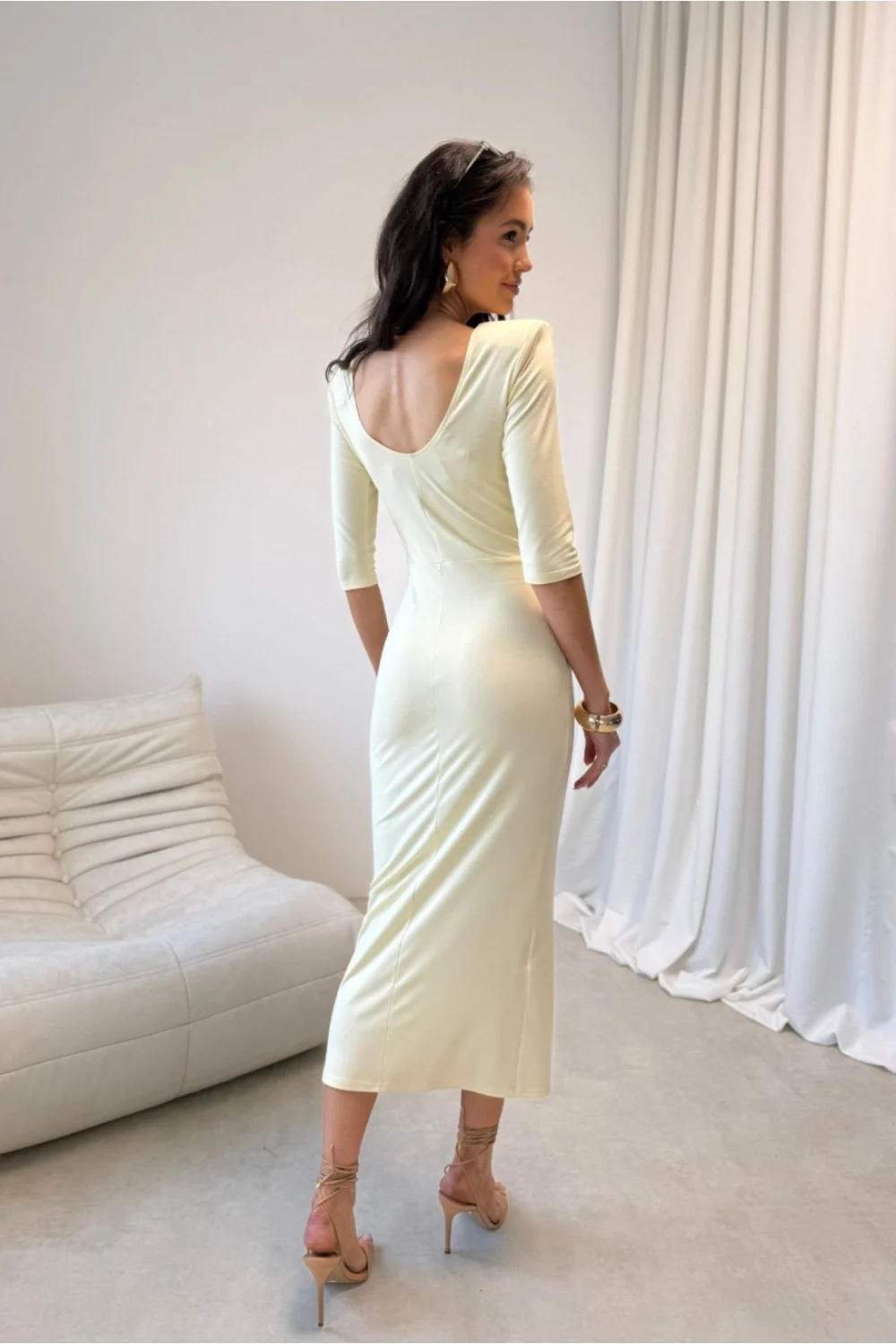 Robe de jour jaune – Image 3