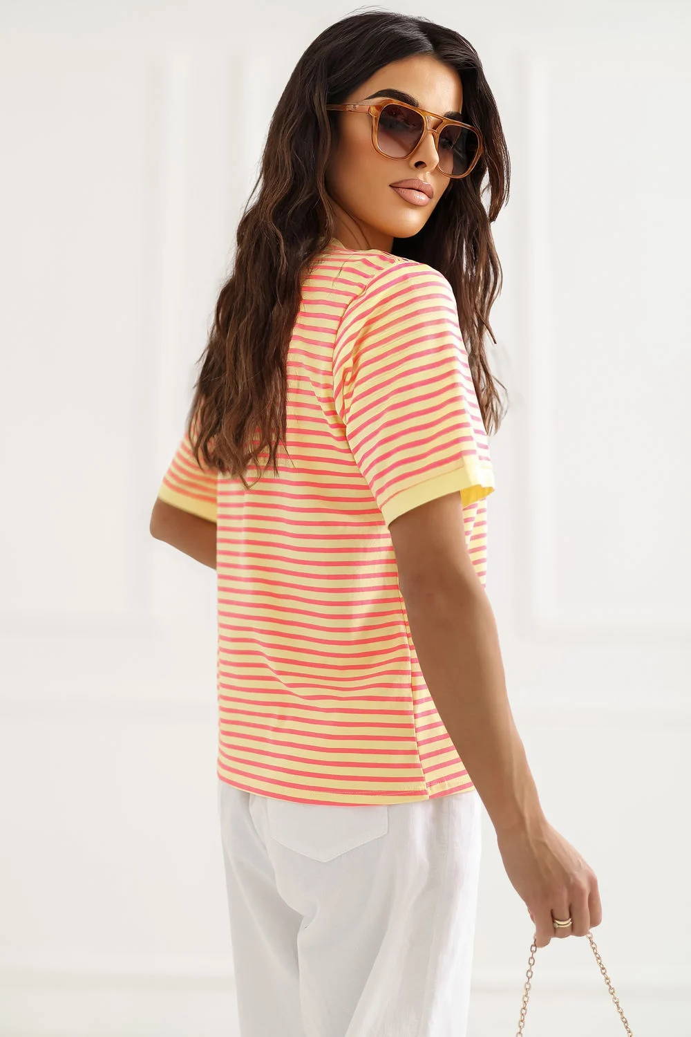 T-shirt jaune – Image 3