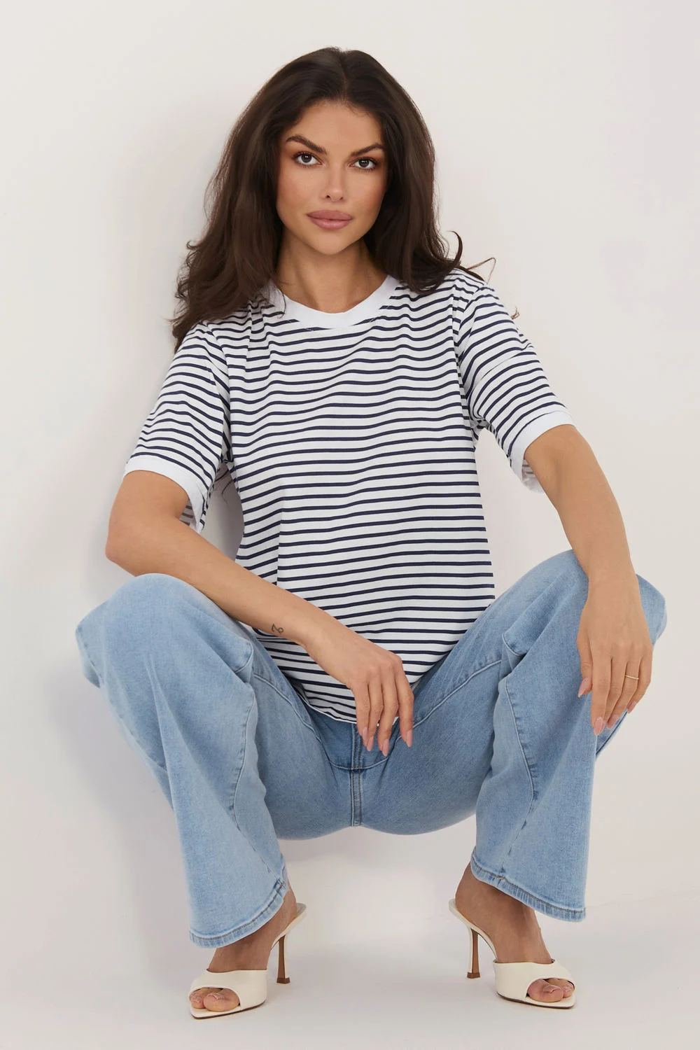 T-shirt bleu marine – Image 2