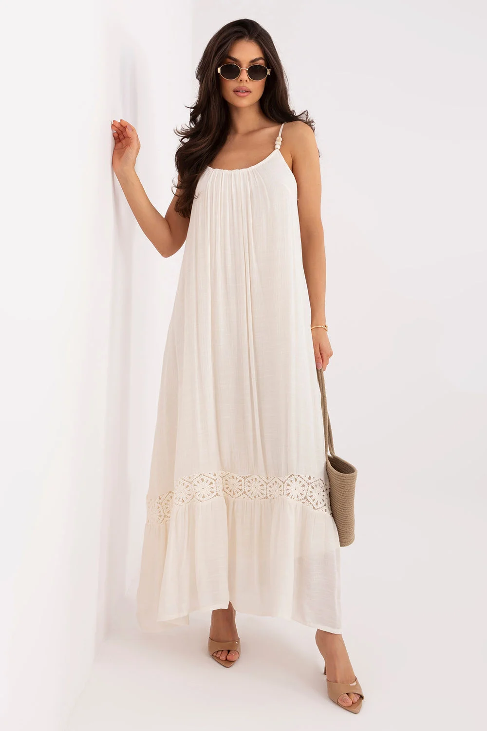 Robe de jour beige