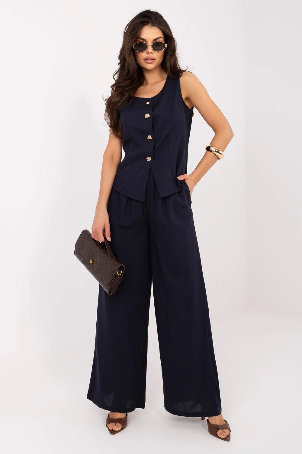 Ensemble bleu marine