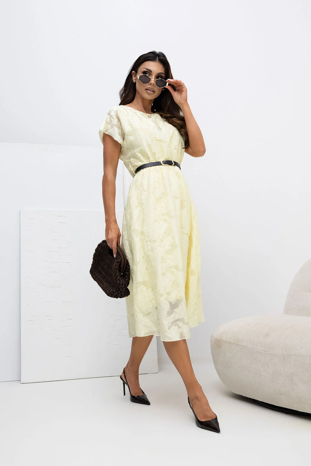 Robe de cocktail jaune – Image 2