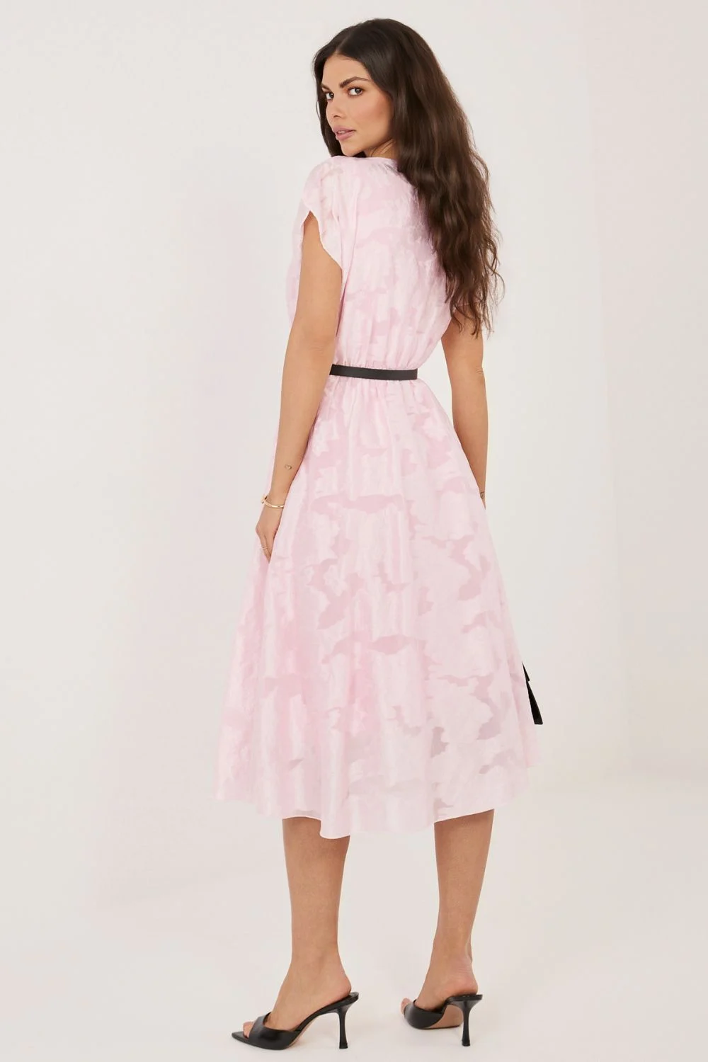Robe de cocktail rose – Image 3