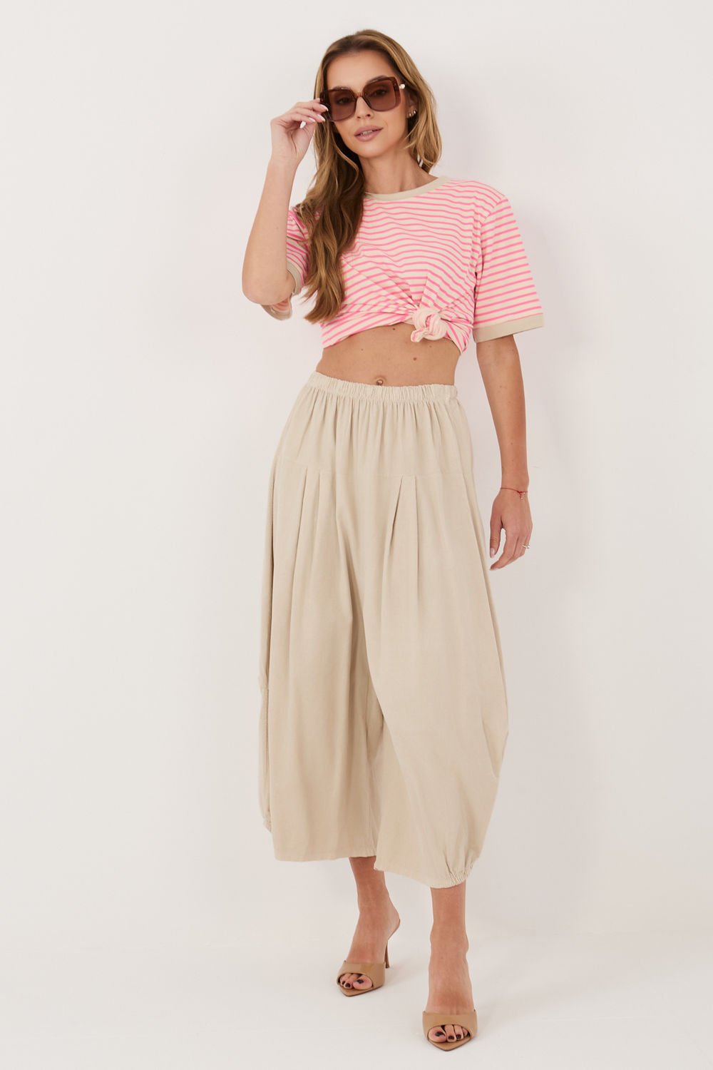 Image of Pantalon en velours côtelé beige