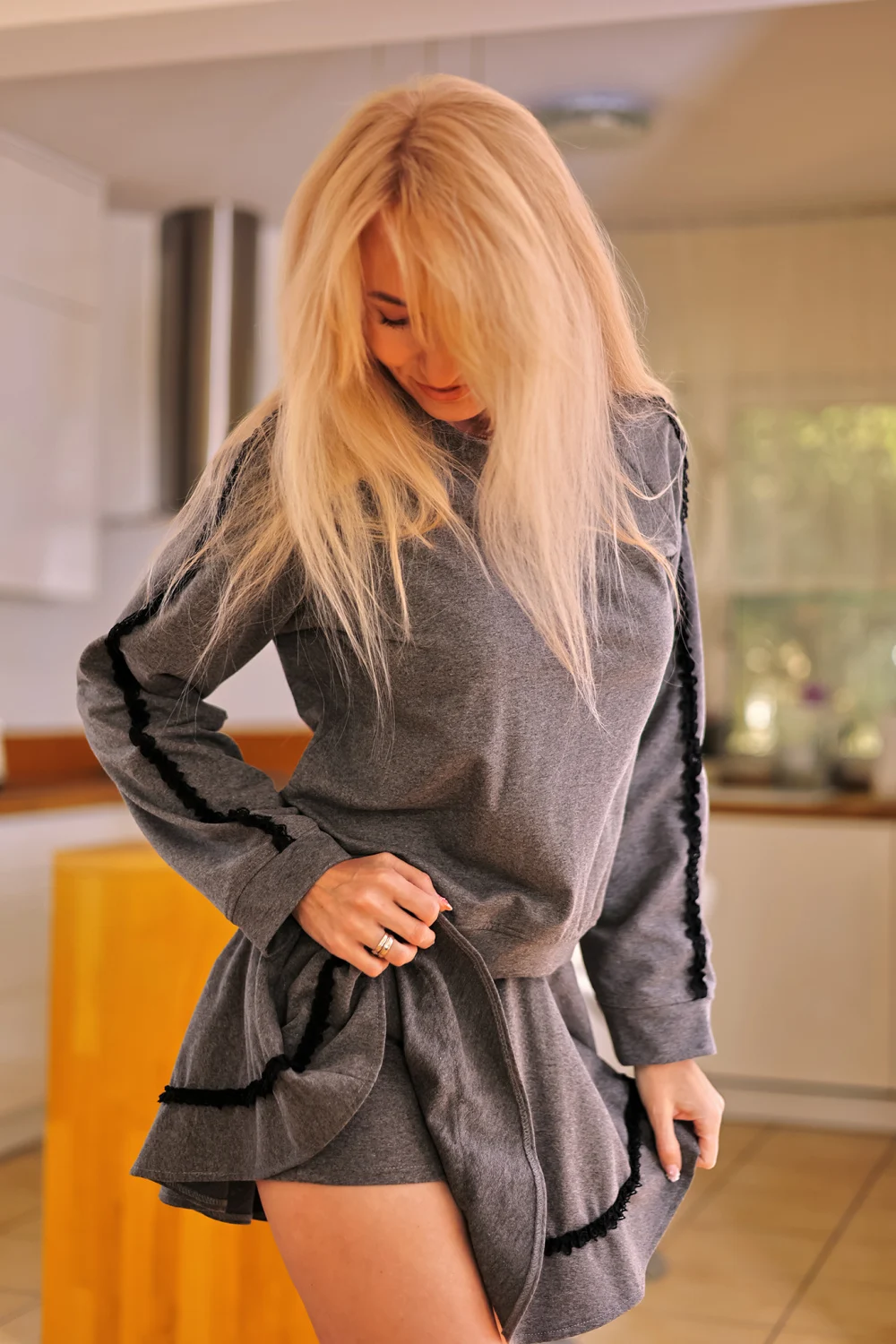 Short-jupe gris – Image 2