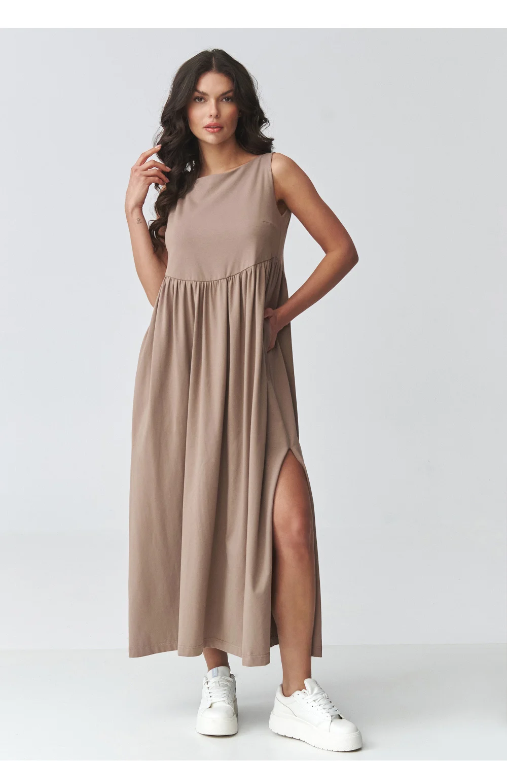 Robe de jour brune
