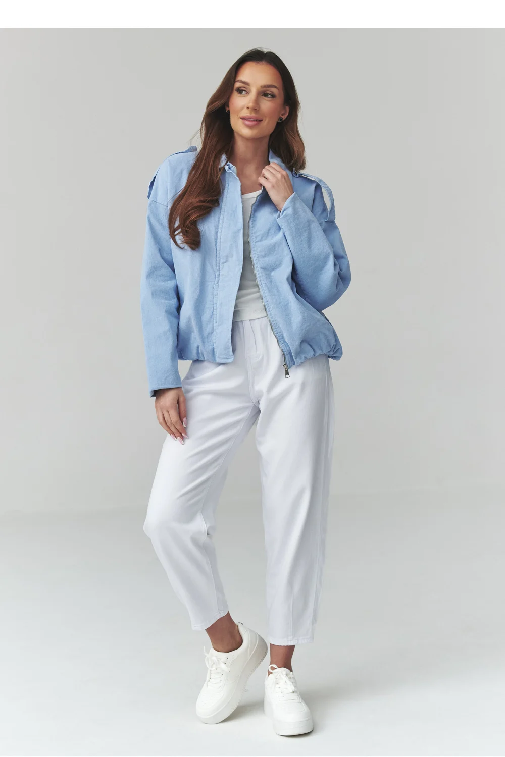 Veste en velours côtelé bleu – Image 2