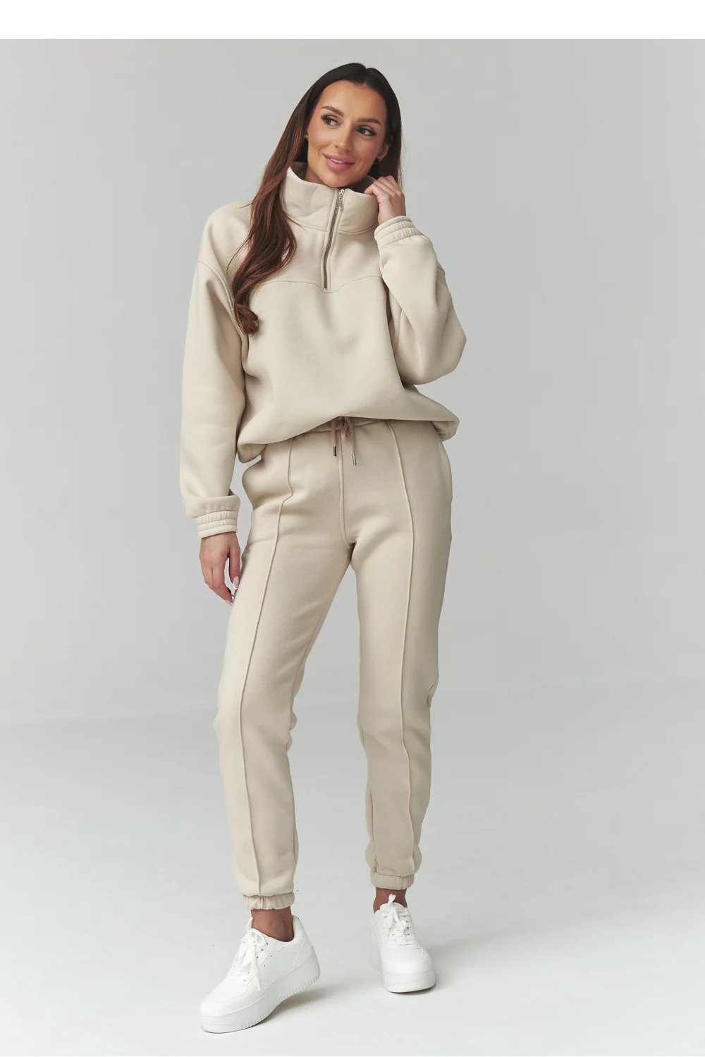 Ensemble beige