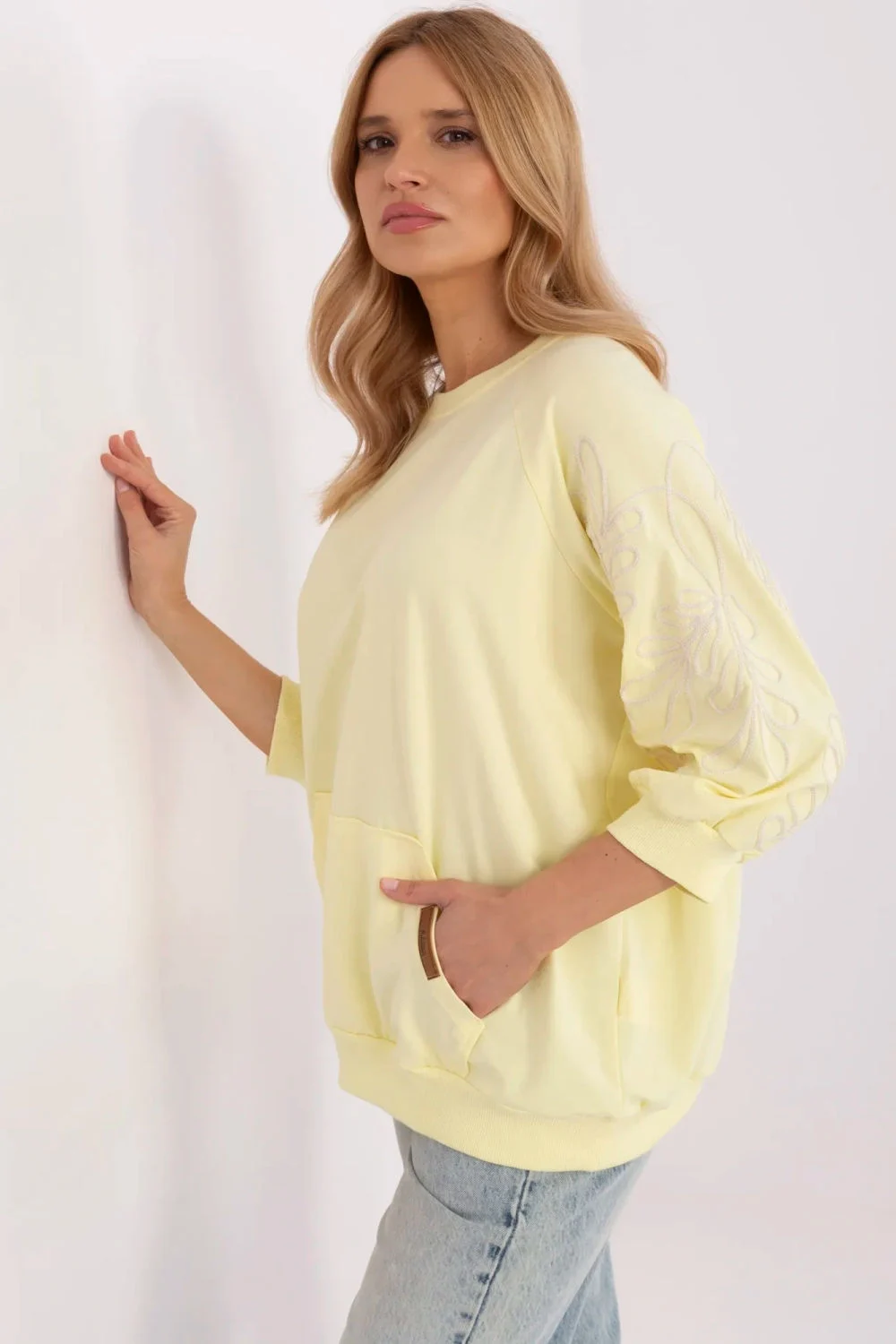 Sweatshirt jaune – Image 2