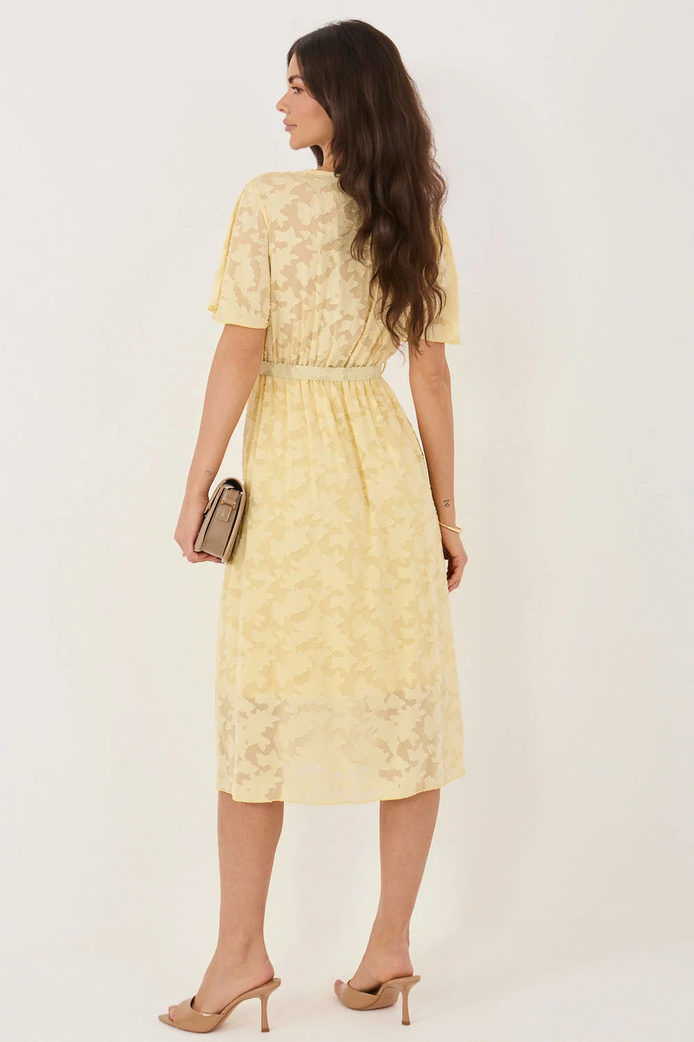 Robe de cocktail jaune – Image 3