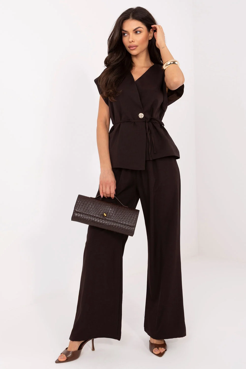 Ensemble brun