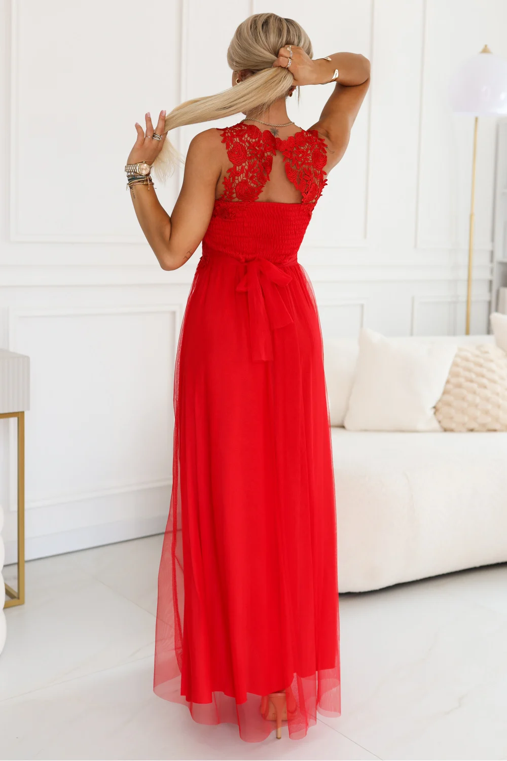 Robe longue rouge – Image 2