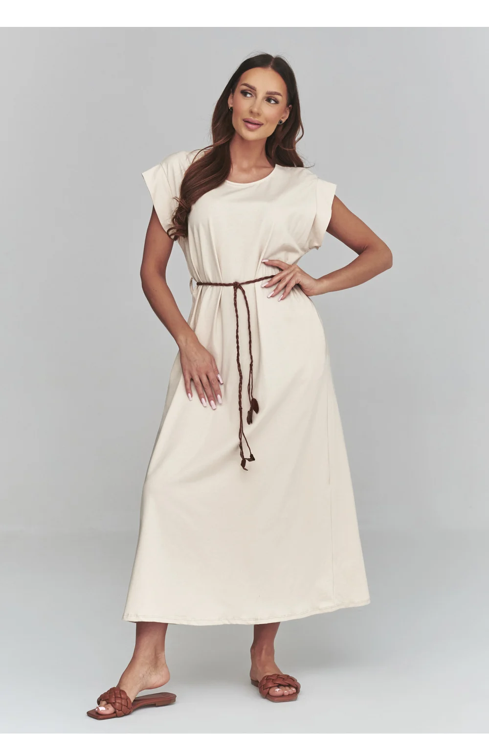 Robe de jour beige