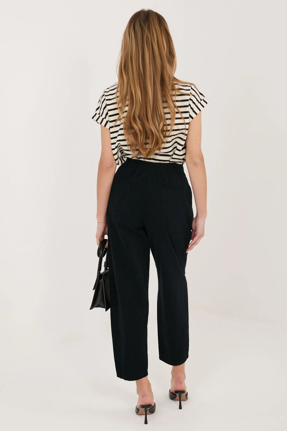 Pantalon en velours côtelé noir – Image 3