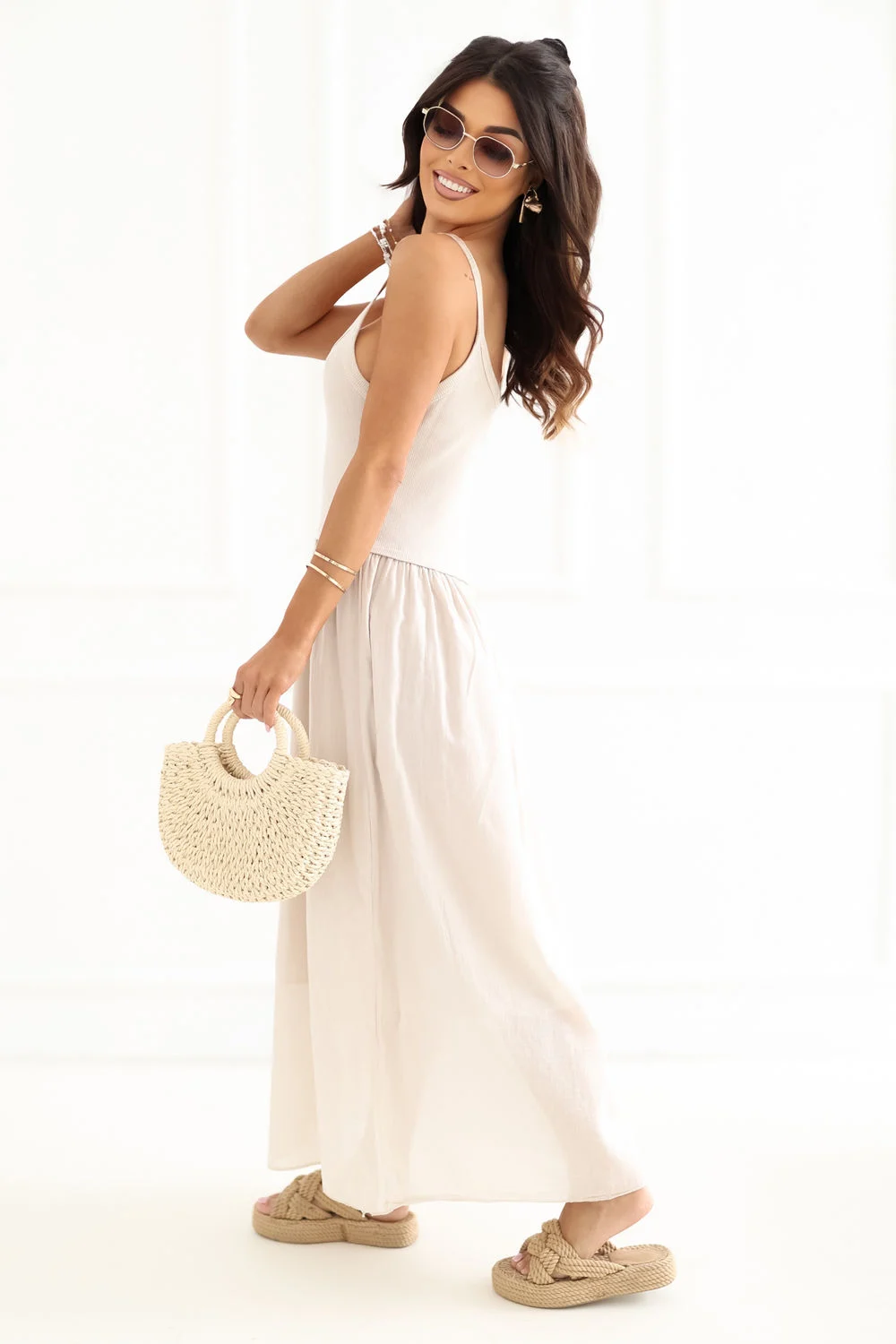 Robe de jour beige