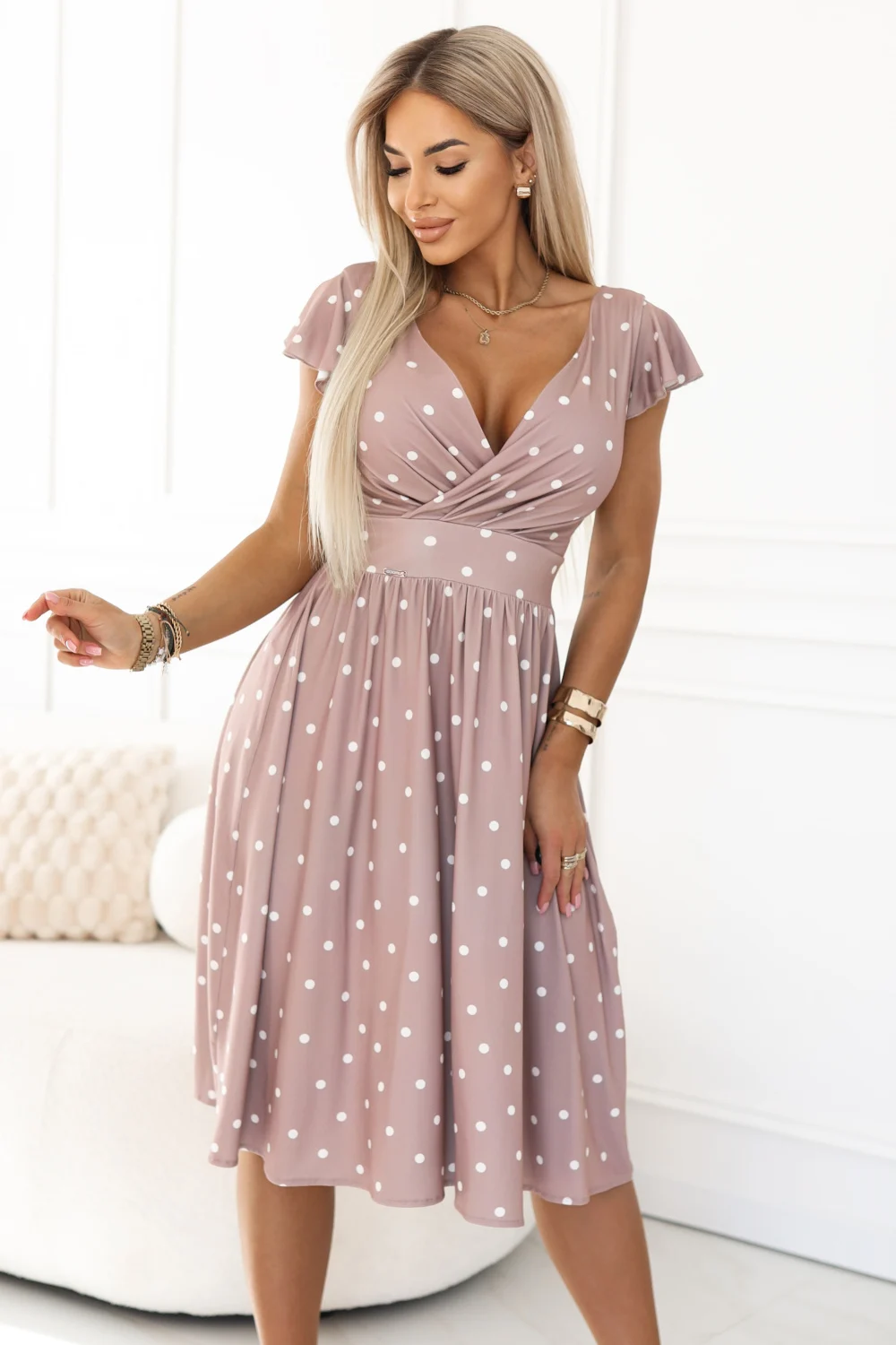 Robe de jour beige
