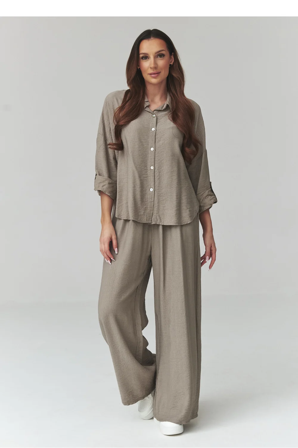 Ensemble brun