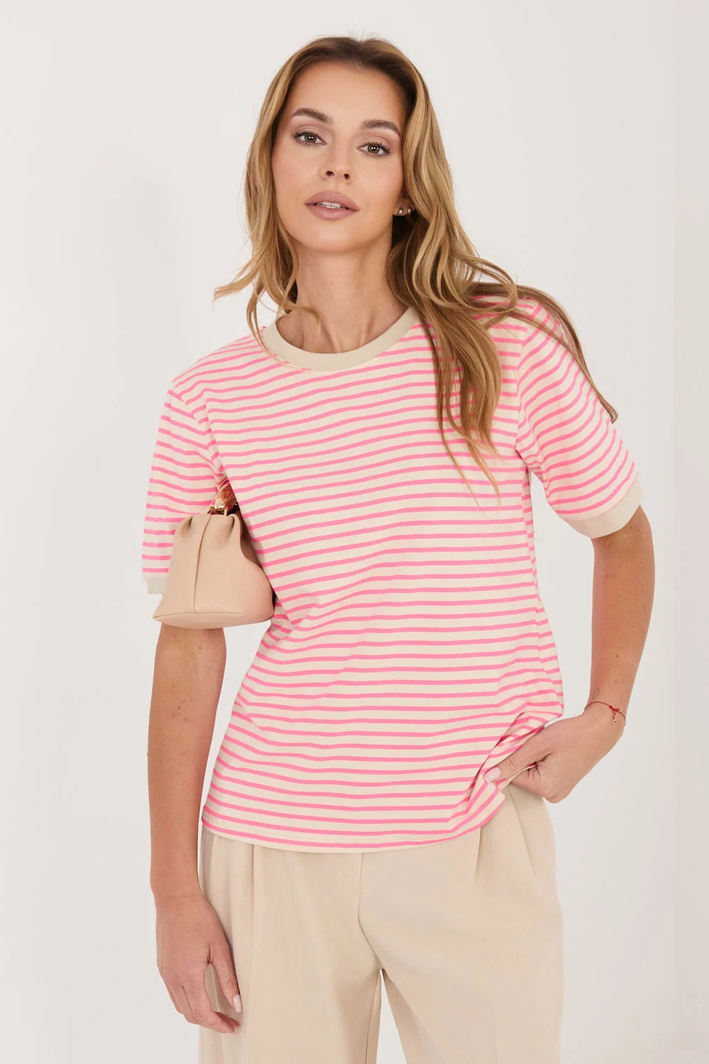 T-shirt beige