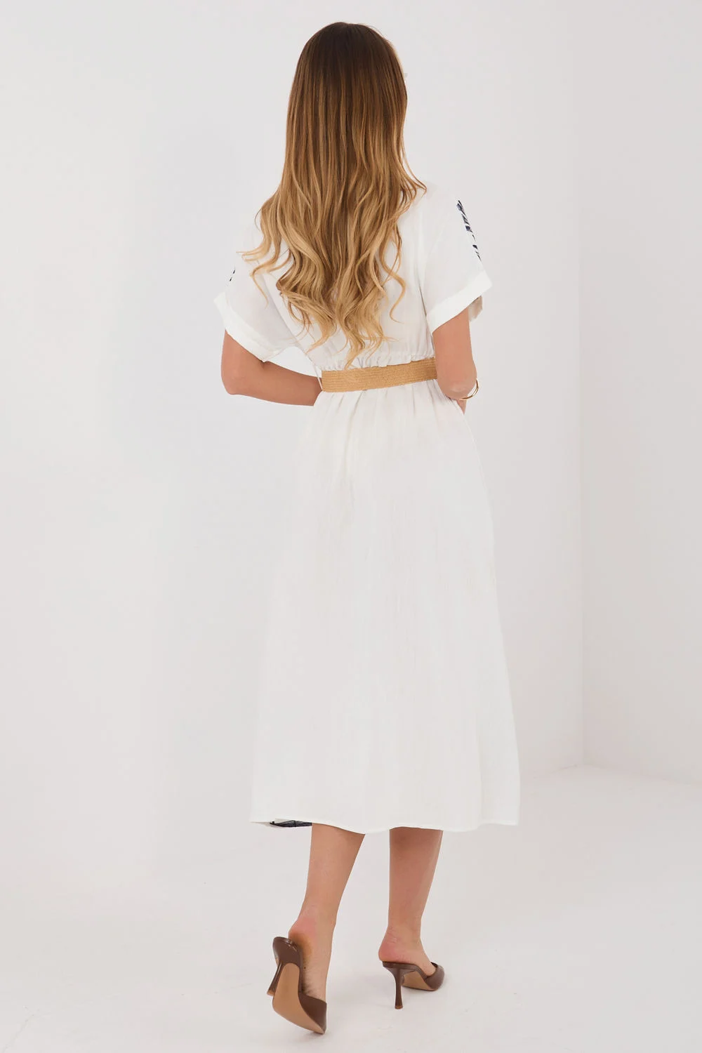 Robe de jour blanche – Image 3