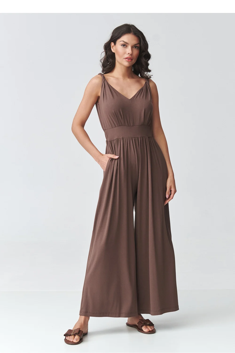 Combinaison brune – Image 2