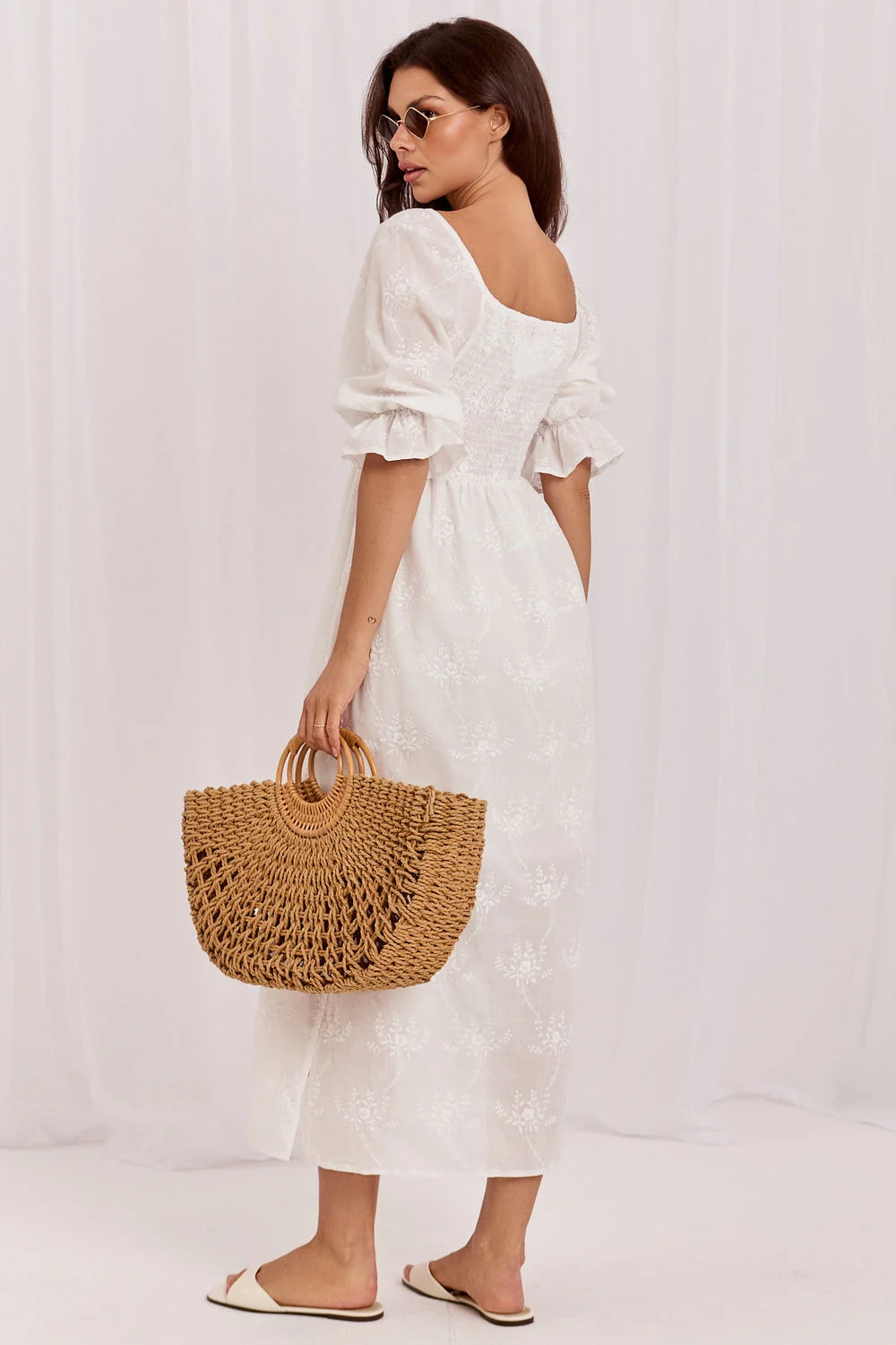 Robe de jour beige – Image 3