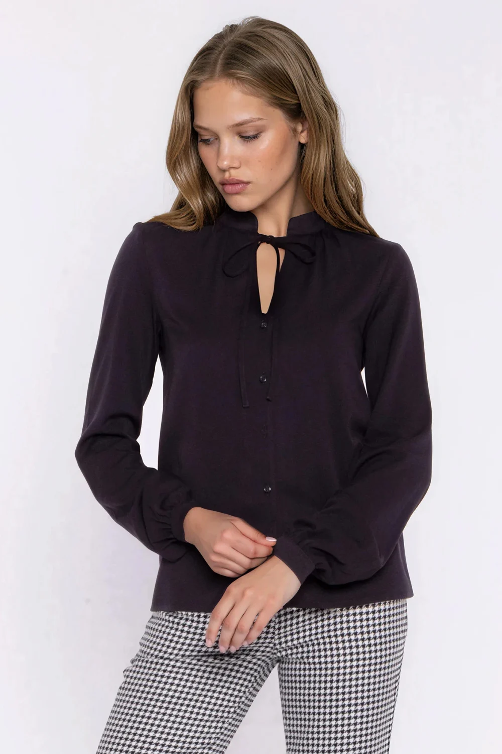 Chemise manche longue noire – Image 4