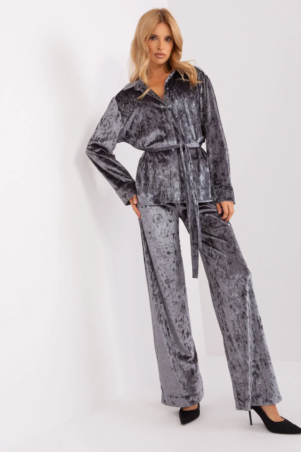 Ensemble gris