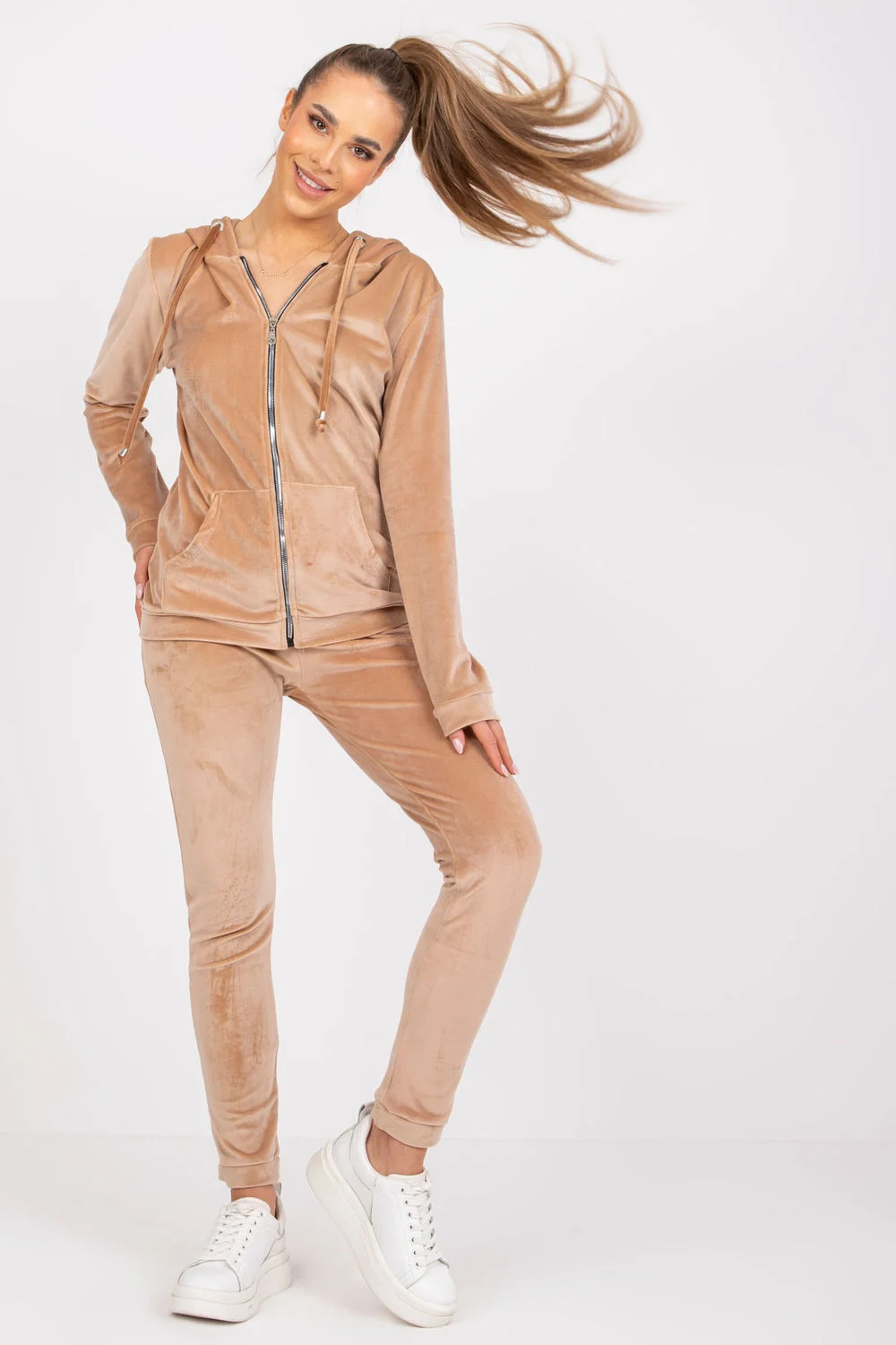 Ensemble beige