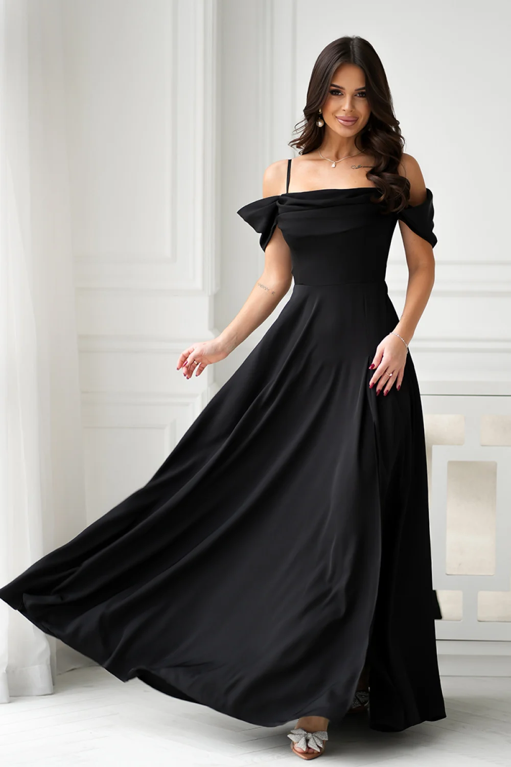 Robe longue noire