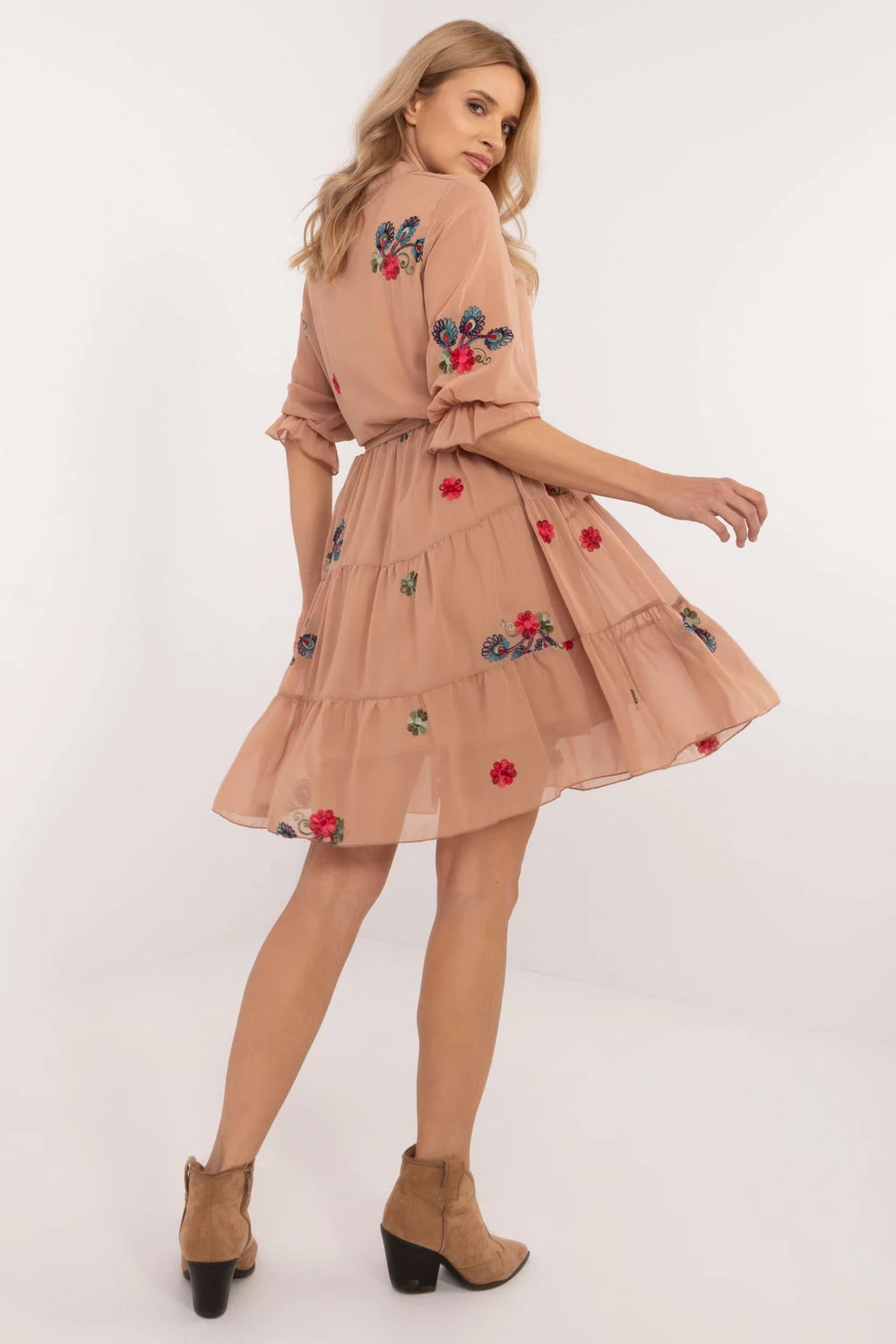 Robe de jour brune – Image 3