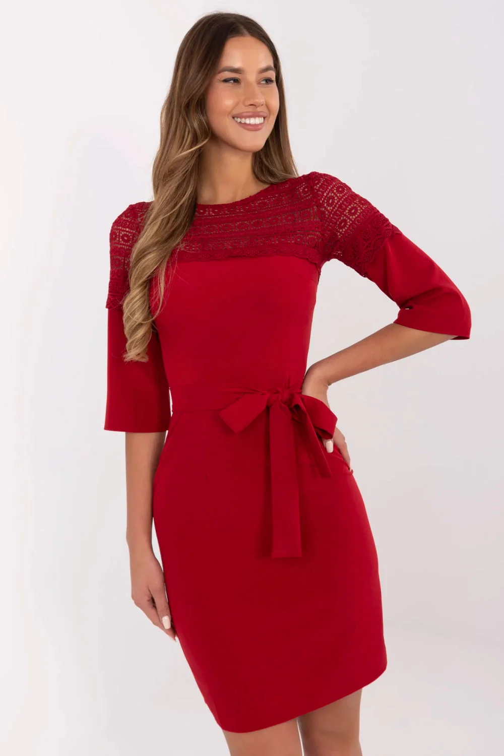 Robe de cocktail rouge – Image 1