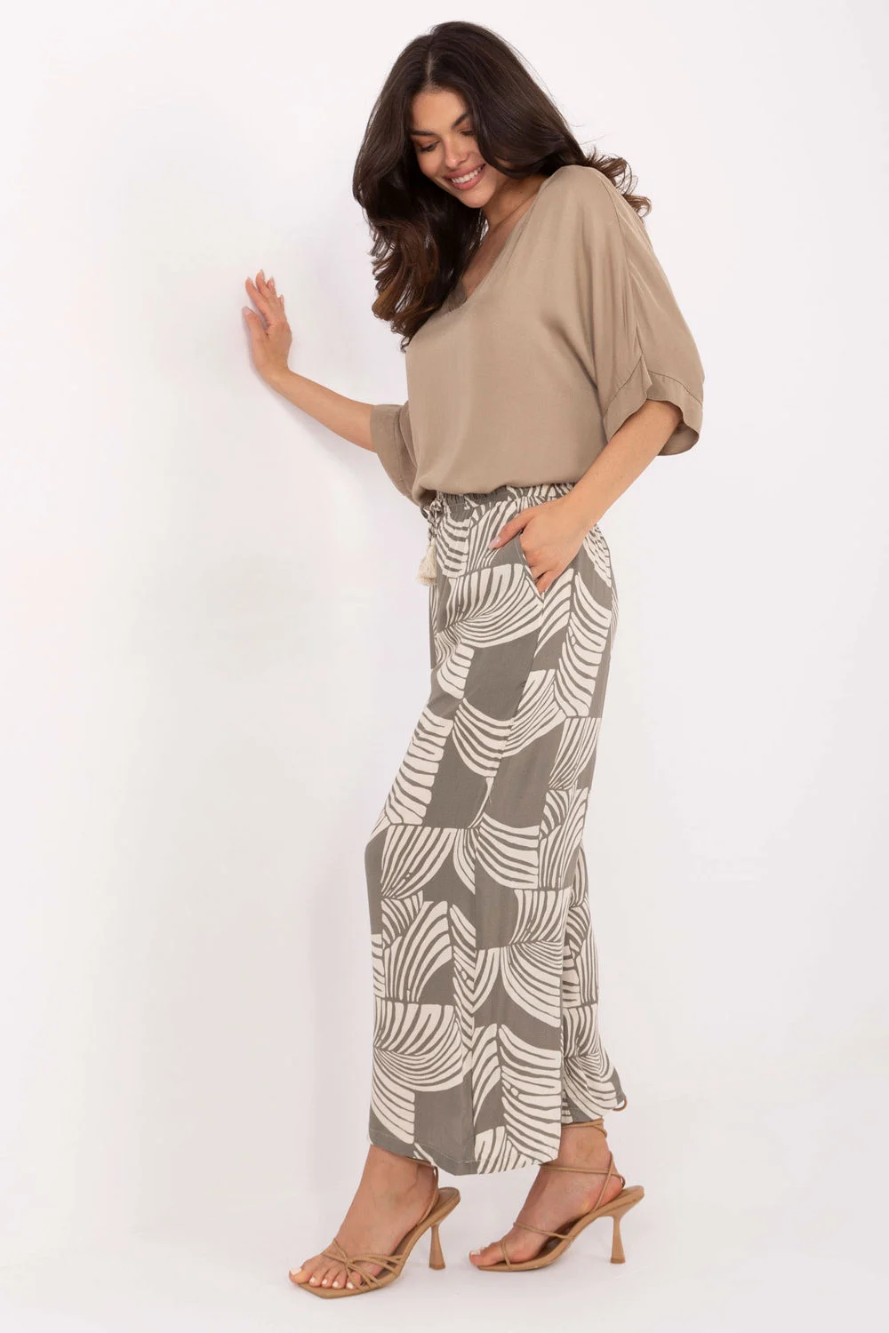 Pantalon femme vert – Image 2