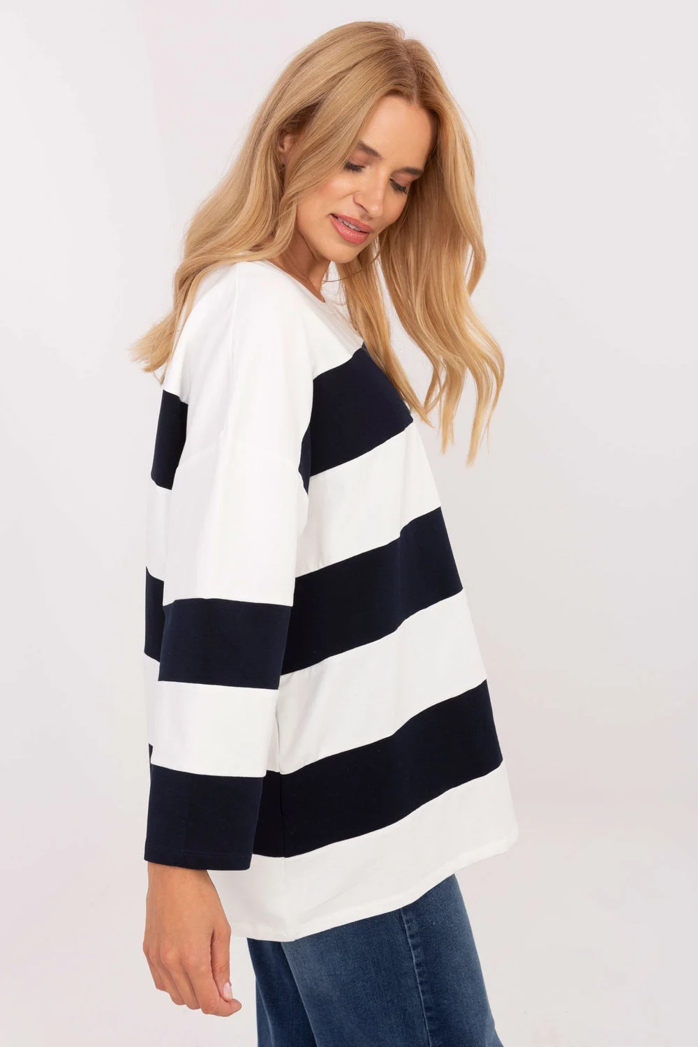 Chemisier oversize col rond bleu marine – Image 2