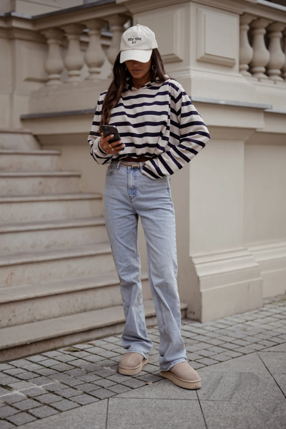 Sweatshirt beige – Image 3