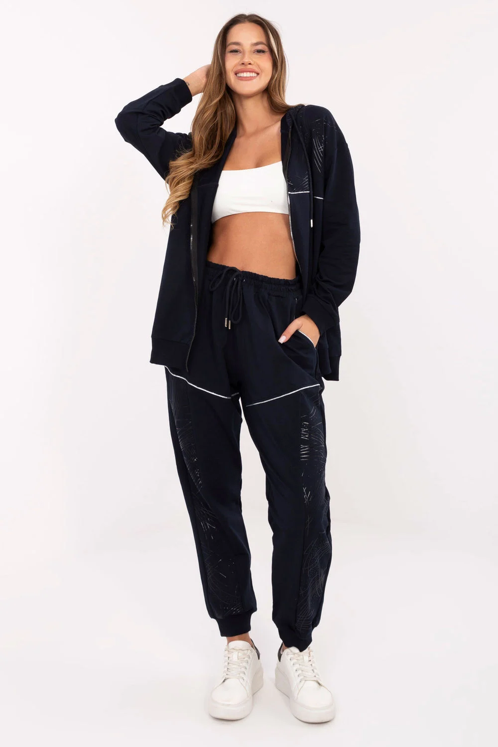 Ensemble bleu marine