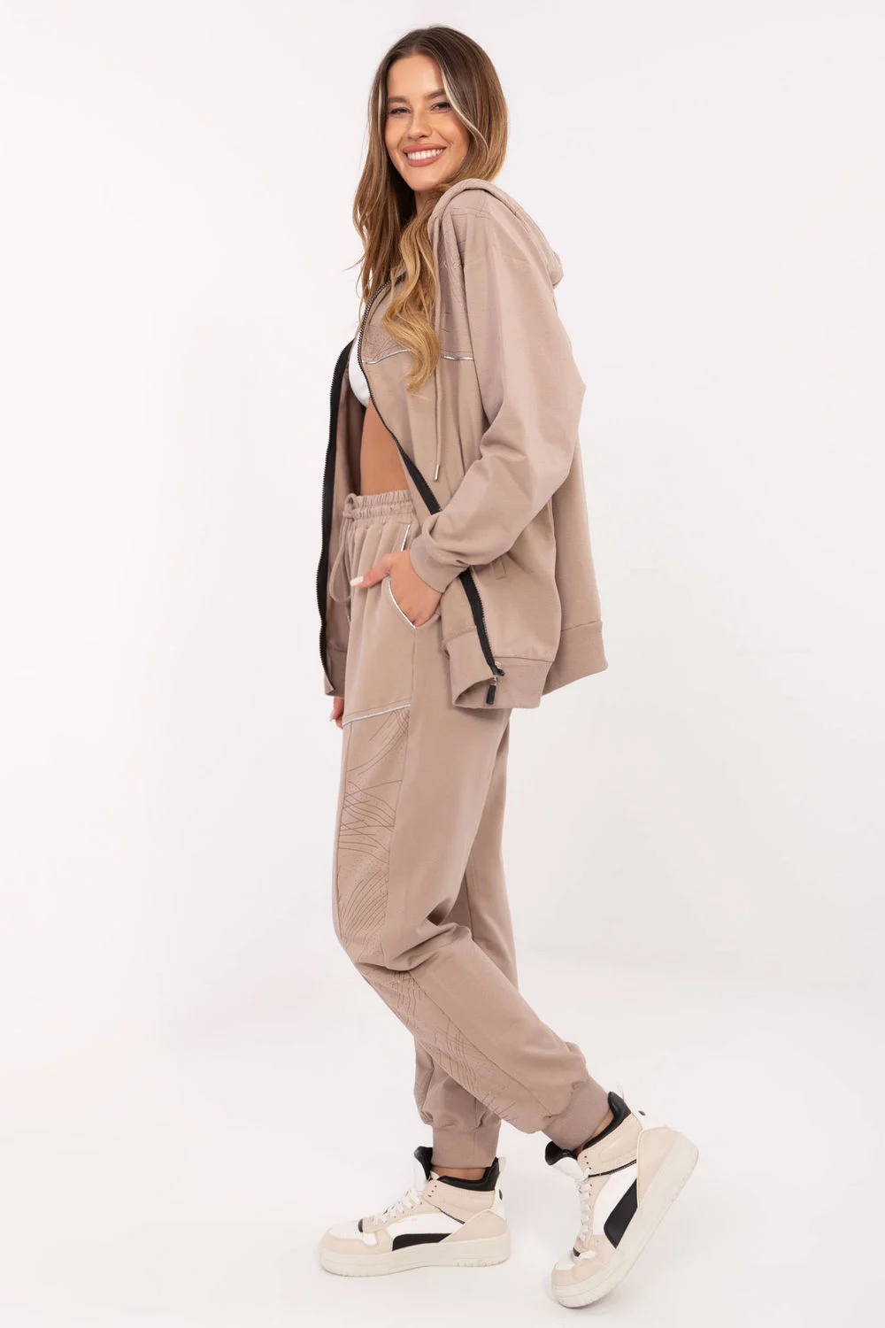 Ensemble beige – Image 2