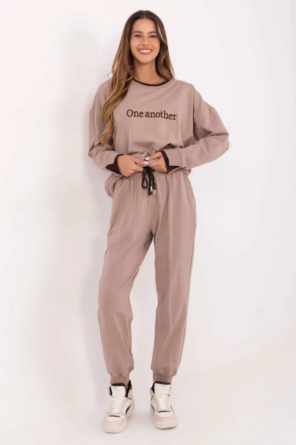 Ensemble beige