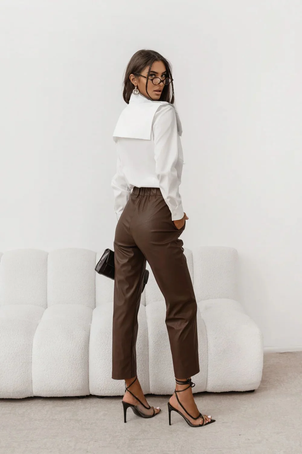 Chemise manche longue beige – Image 3