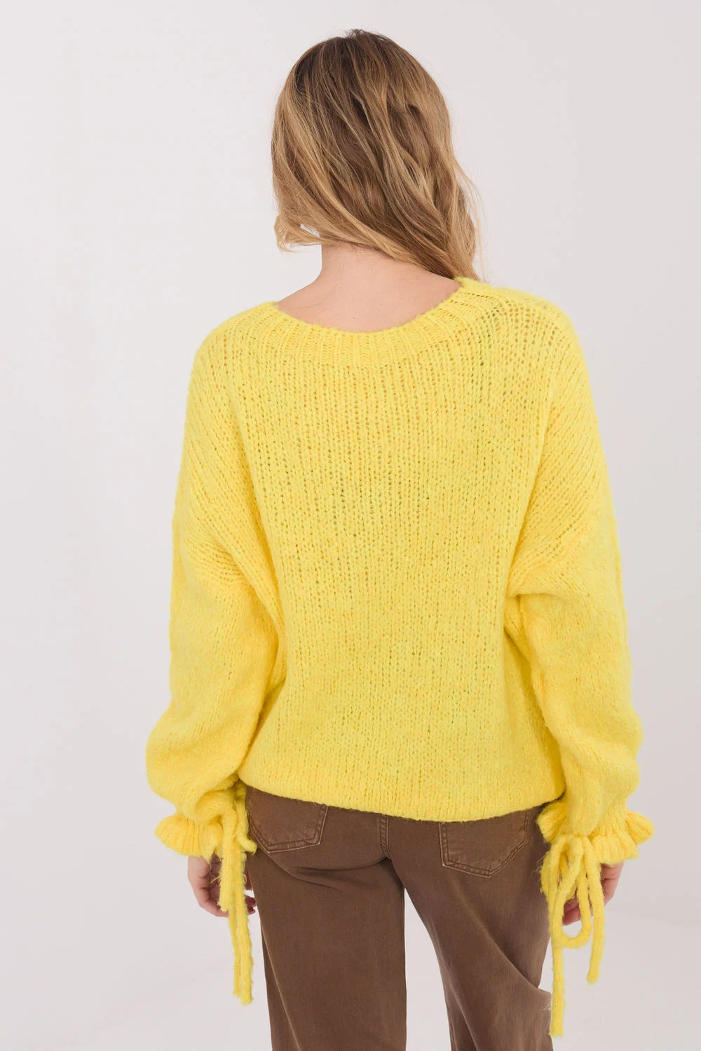 Chandail jaune – Image 3