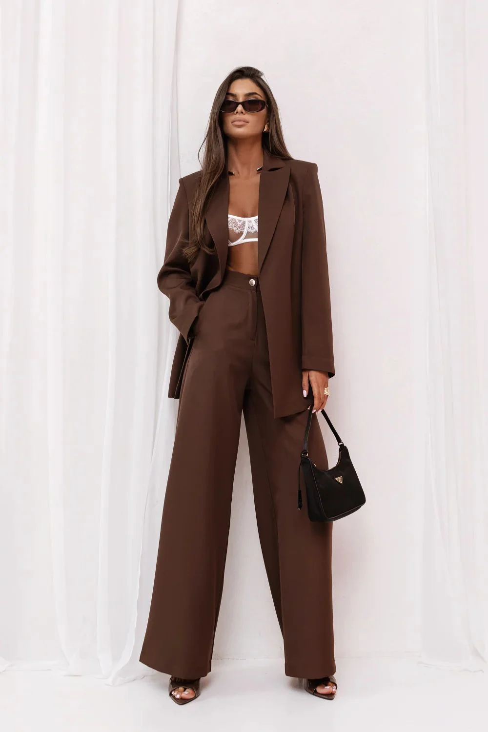 Ensemble brun
