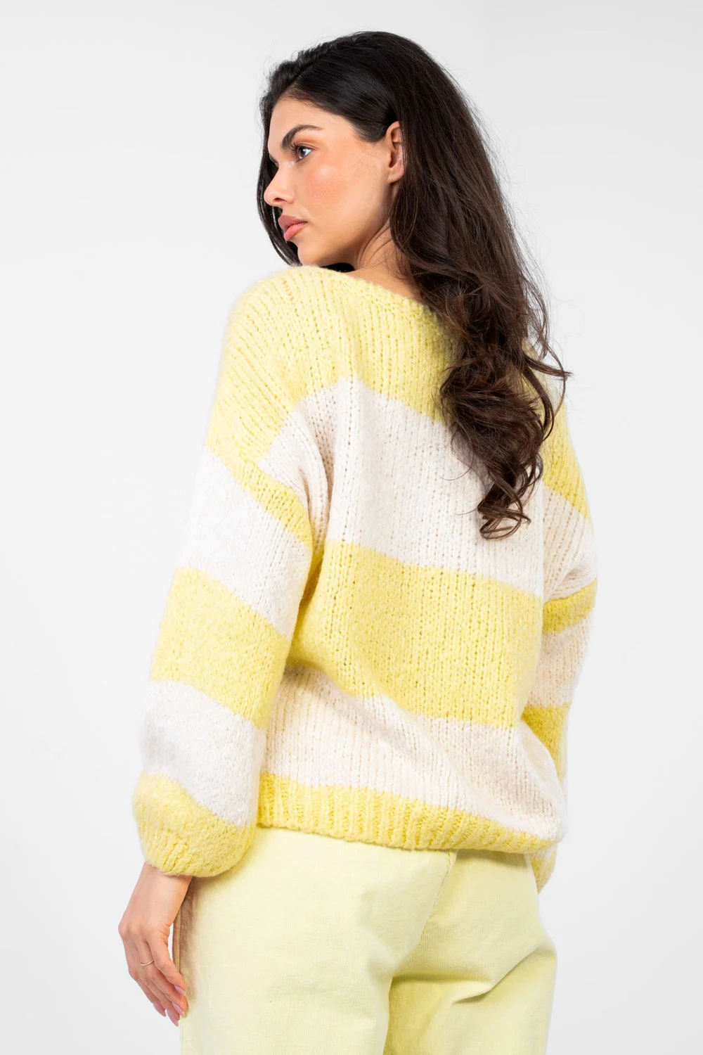 Chandail jaune – Image 3