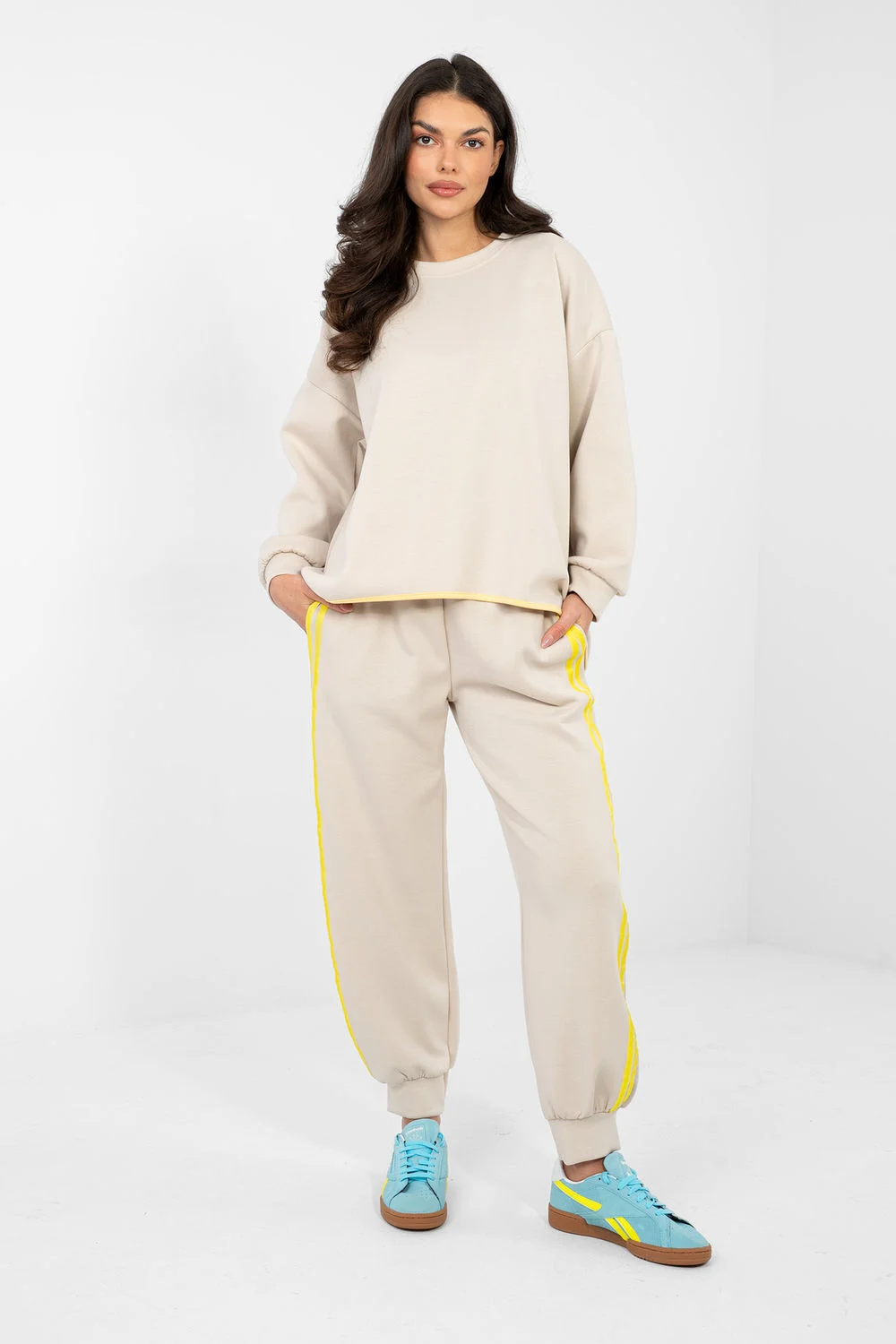 Ensemble beige