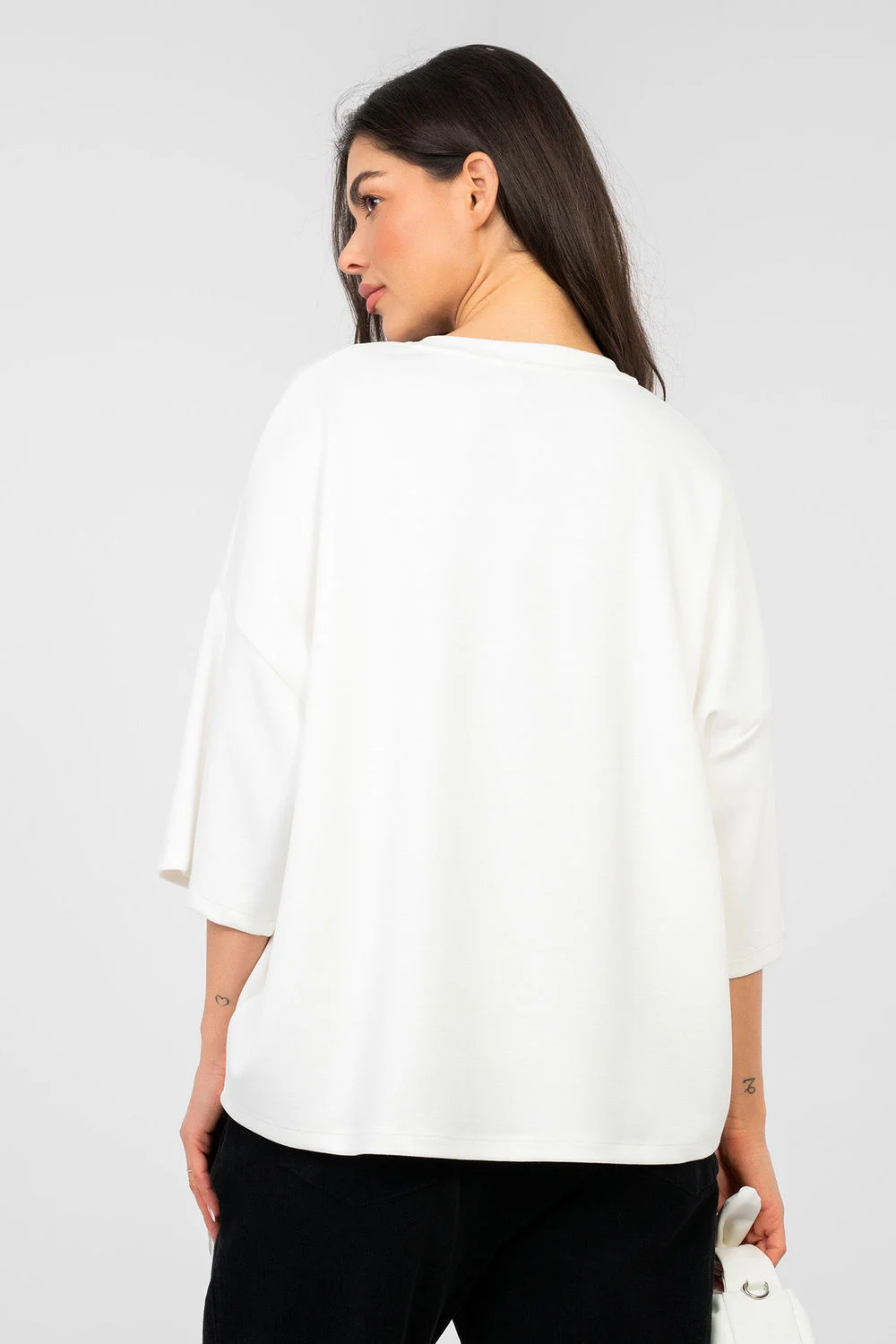 Chemisier oversize blanc à manches courtes – Image 3