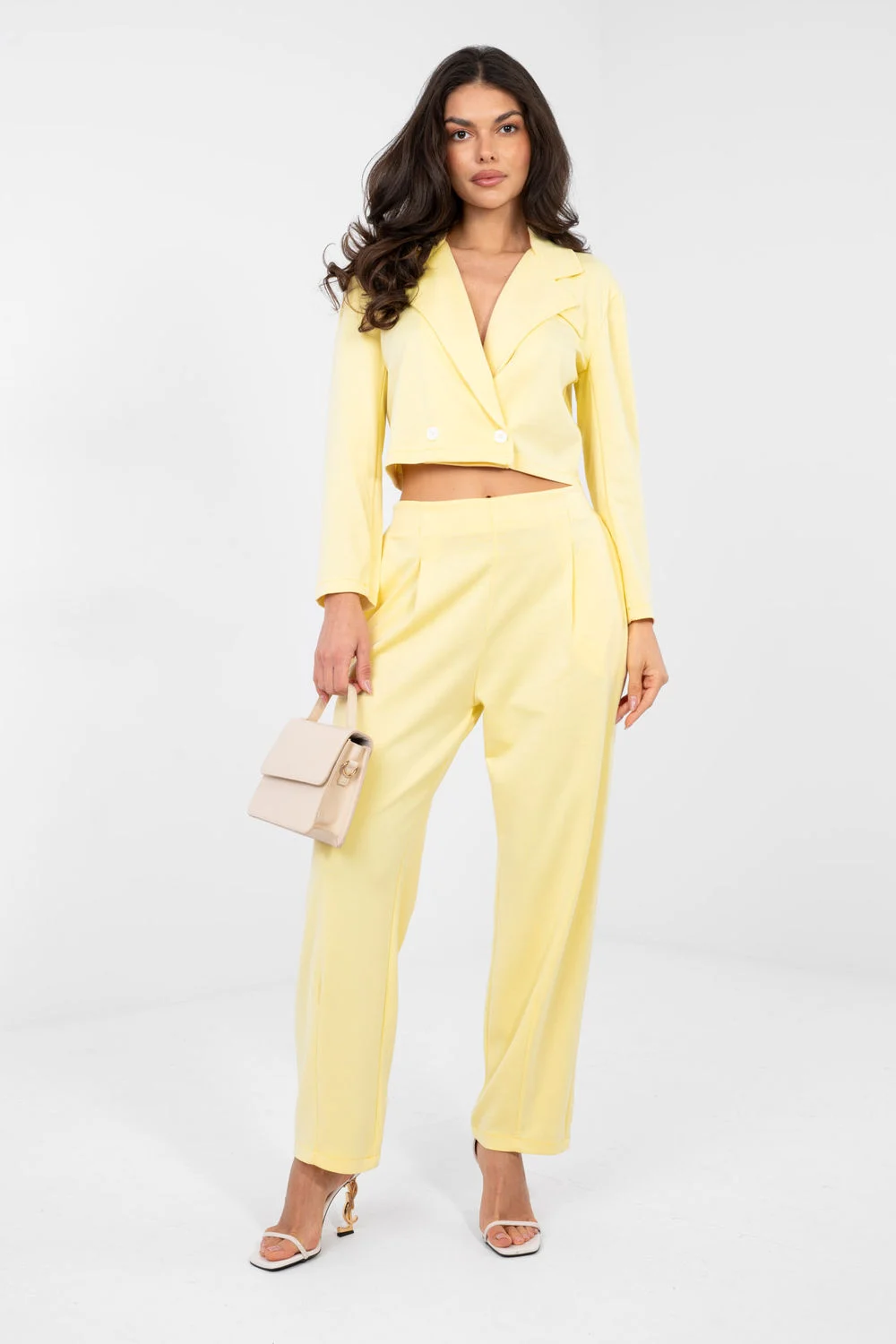Ensemble jaune