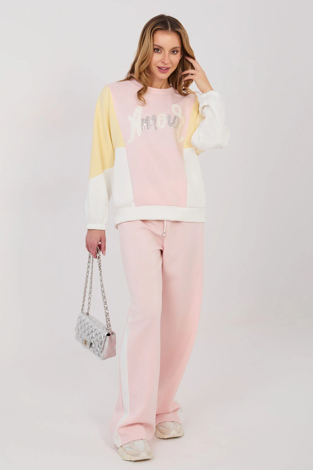 Ensemble rose
