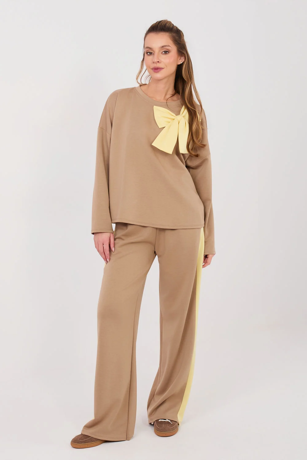 Ensemble beige