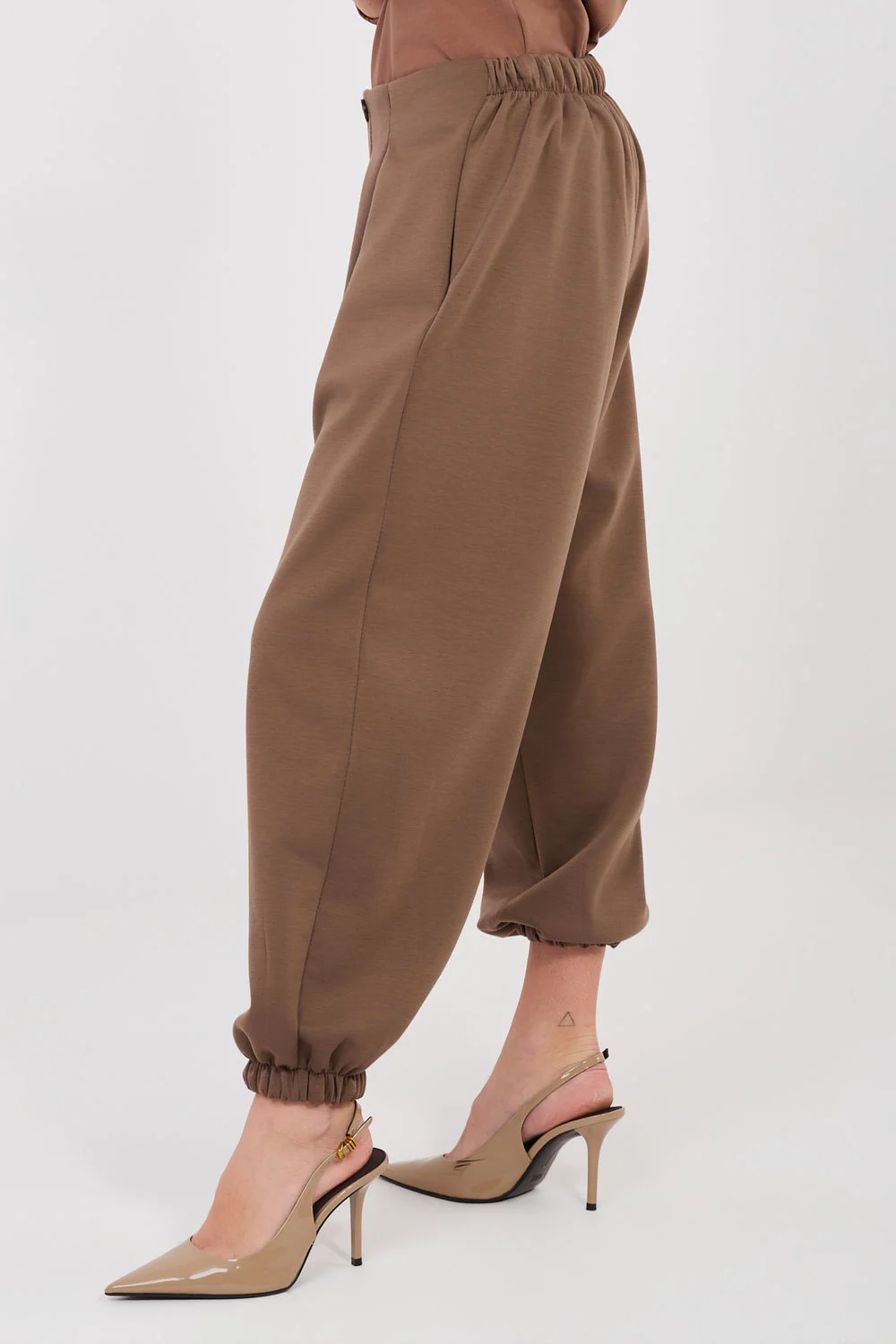 Italy Moda Jogging brun à plis