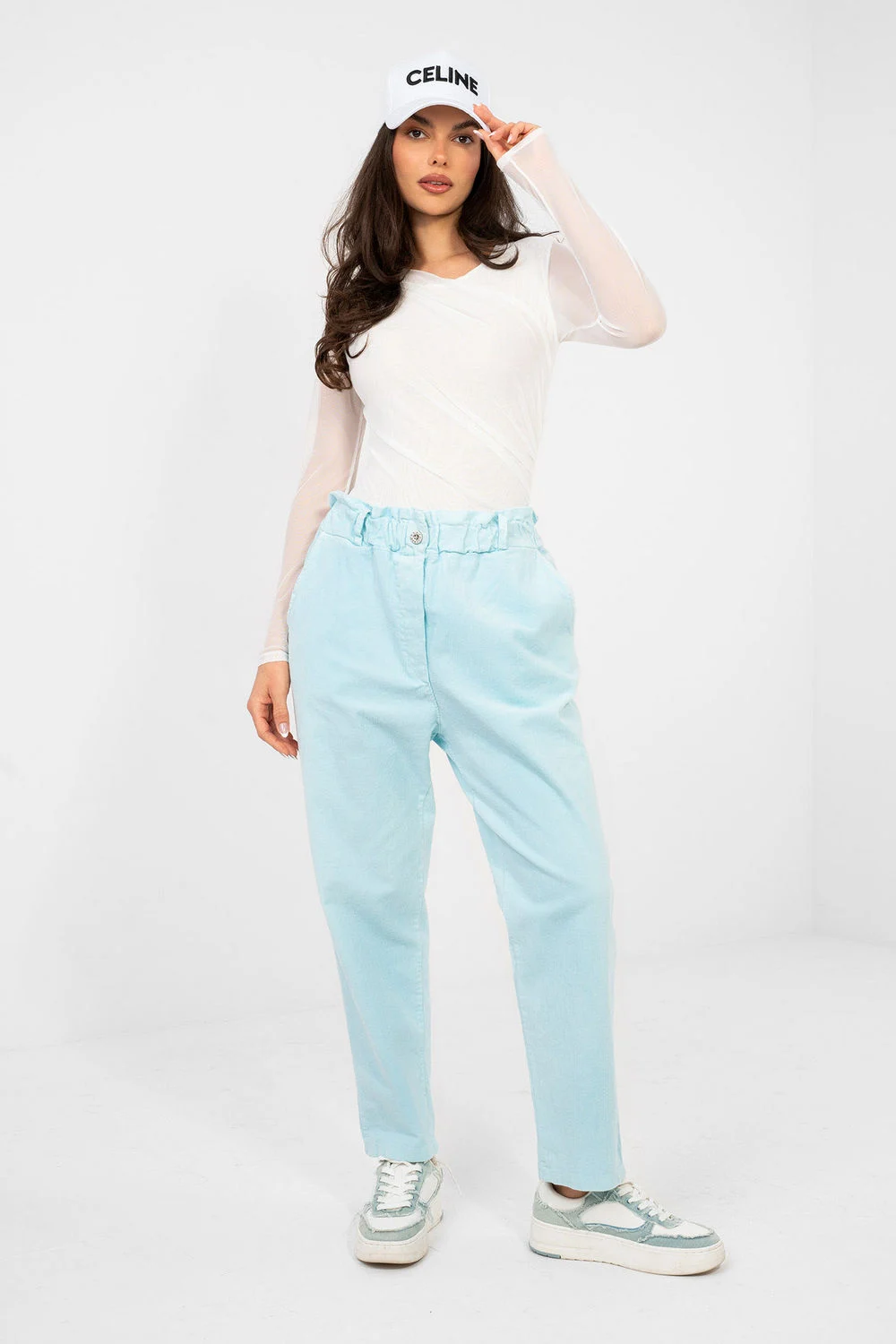 Pantalon bleu en velours côtelé – Image 2