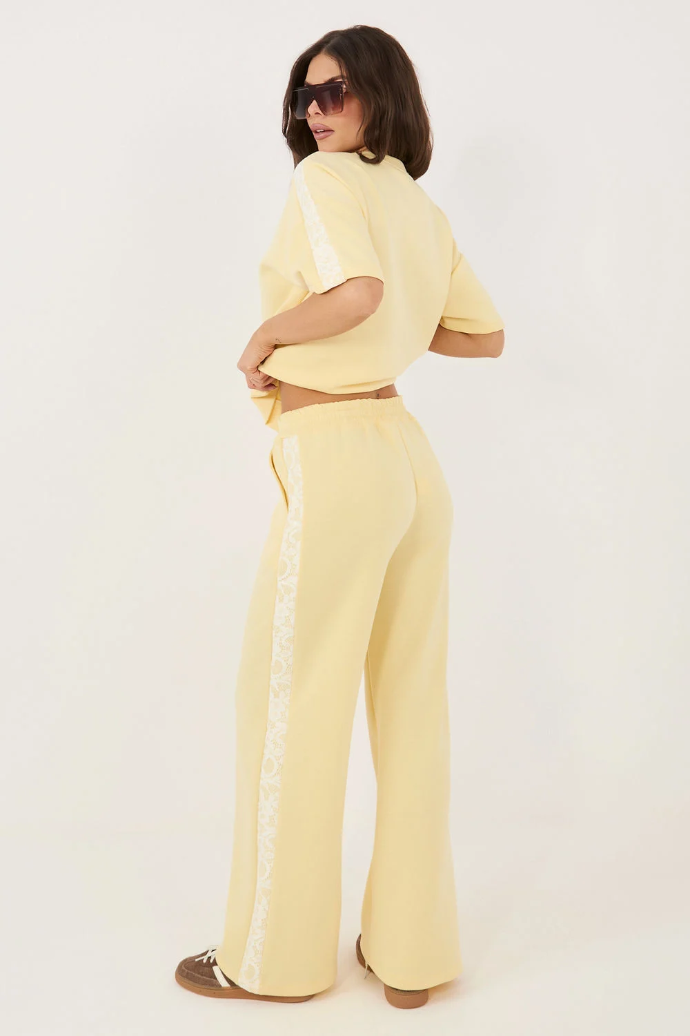 Factory Price Jogging large jaune en dentelle