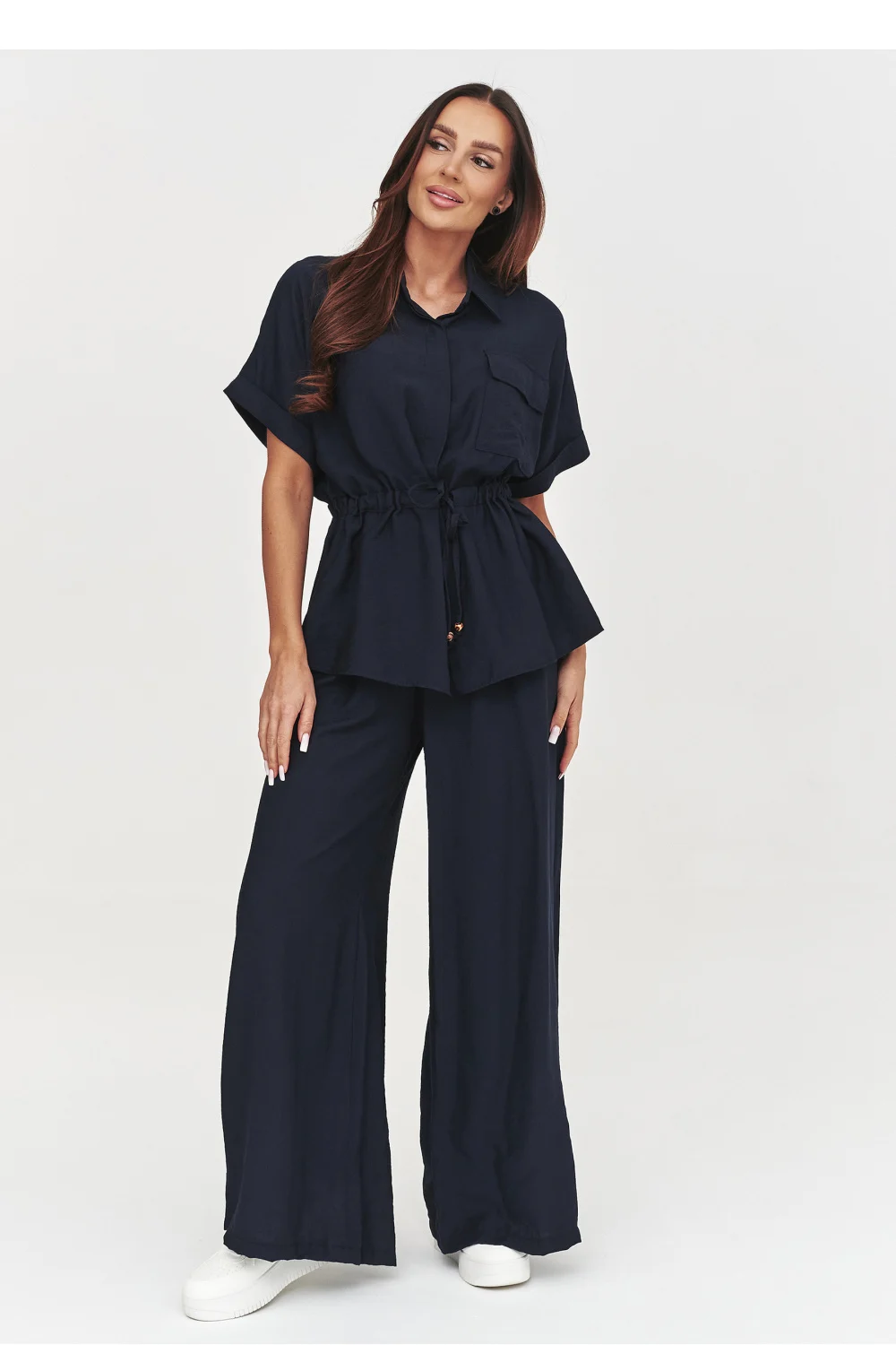 Ensemble bleu marine